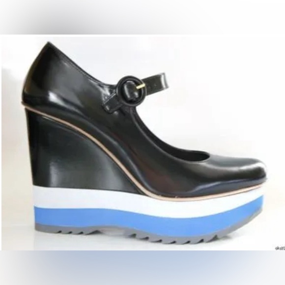 NEW PRADA PLATFORM BLACK PATENT  LEATHER MARY JANES SHOES SZ 38.5 - Picture 1 of 8